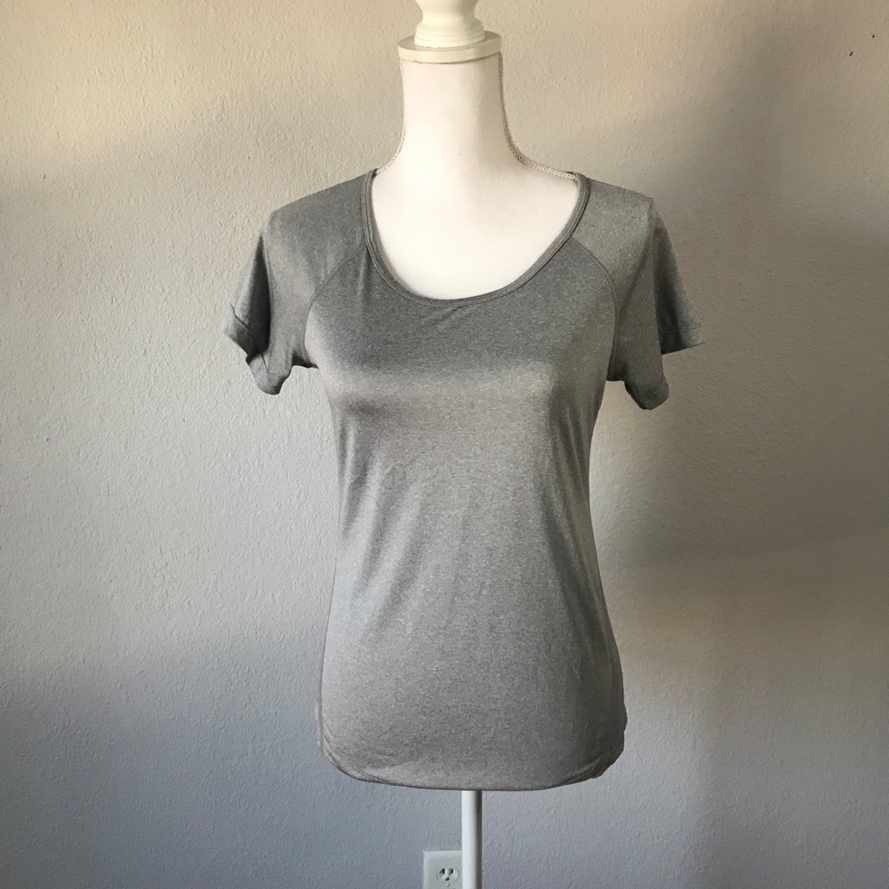 Reebok Gray Open Back Short Sleeve Tee Shirt